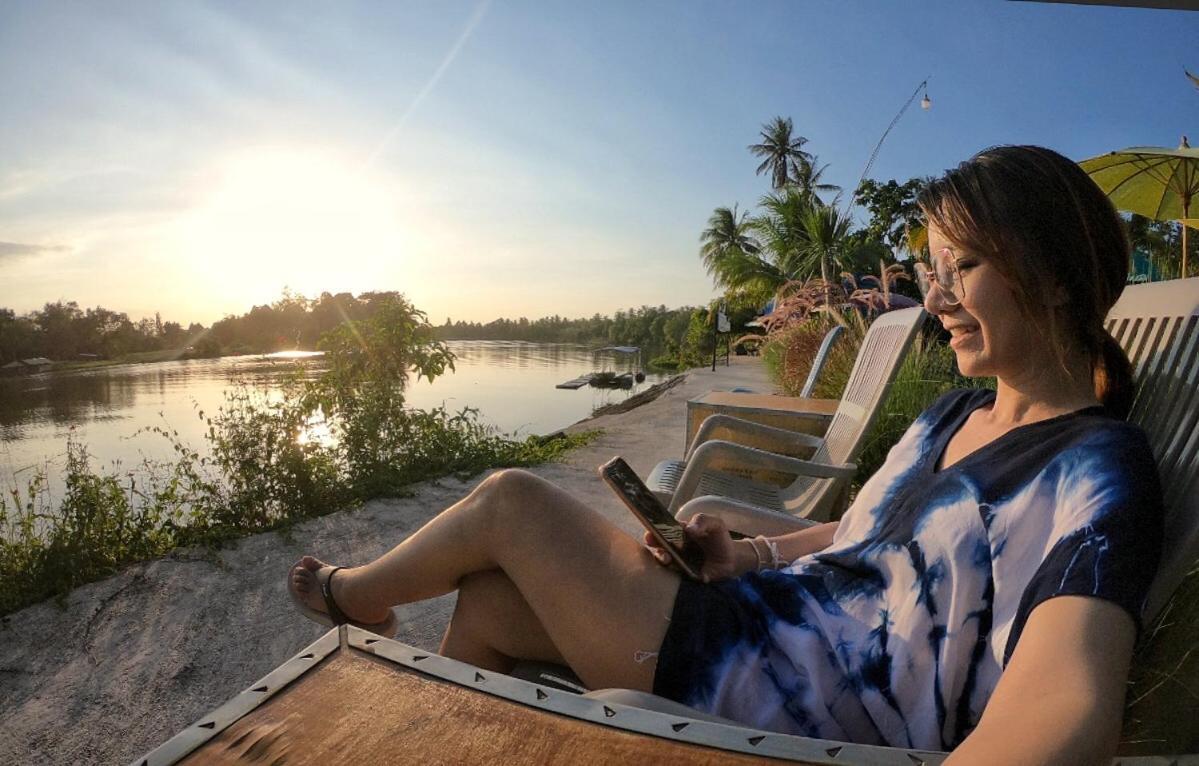 Baantia Chomtawan Bed & Breakfast Surat Thani Dış mekan fotoğraf