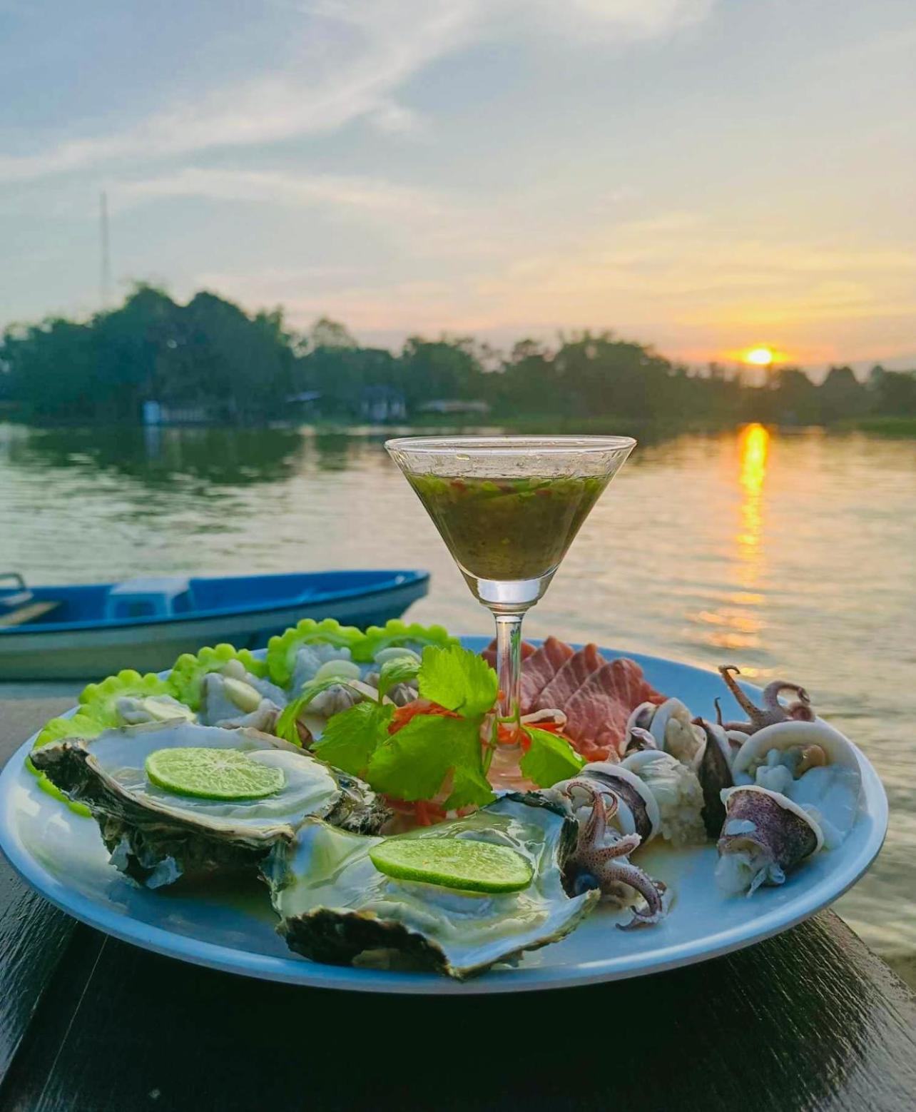 Baantia Chomtawan Bed & Breakfast Surat Thani Dış mekan fotoğraf